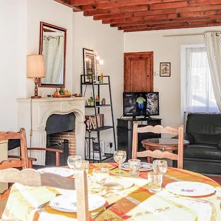 Nice In La Fort With 3 Bedrooms And Wifi * Cerisy-la-Foret